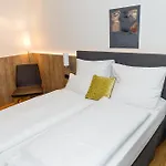 Goldenes Rad 4*