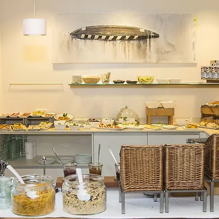 高登尼斯拉得酒店 酒店