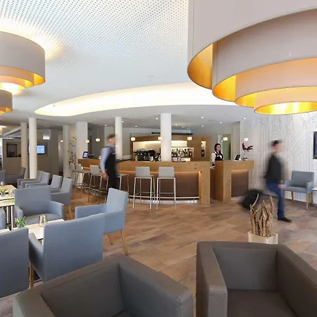 高登尼斯拉得酒店 4*