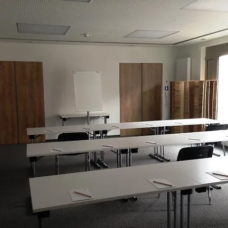 高登尼斯拉得酒店 酒店