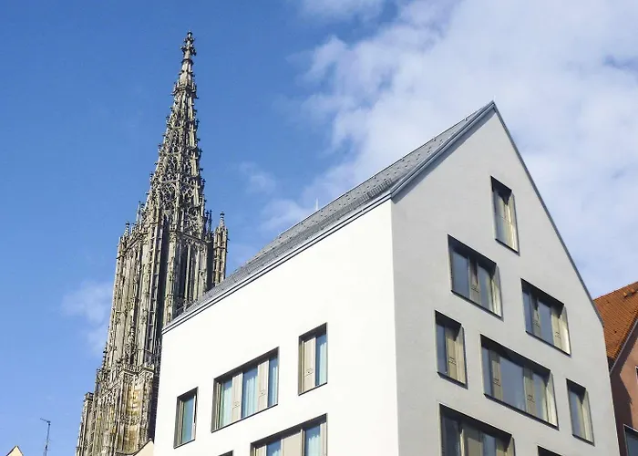 高登尼斯拉得酒店 4*