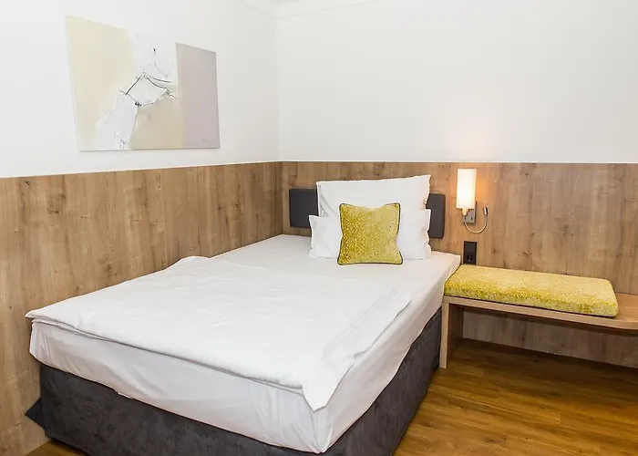 Goldenes Rad 4* Ульм